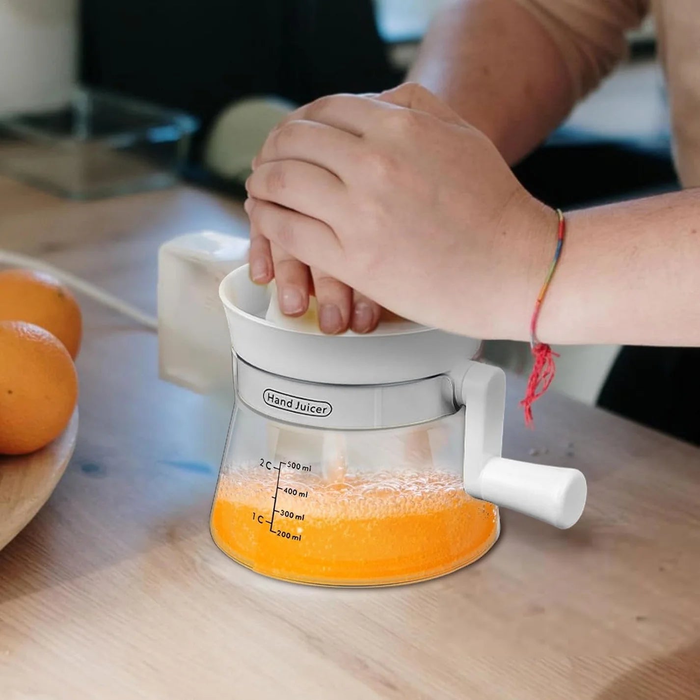 500ML Manual Orange Squeezer – Hand Press Lemon & Lime Juicer with Measurement Scale