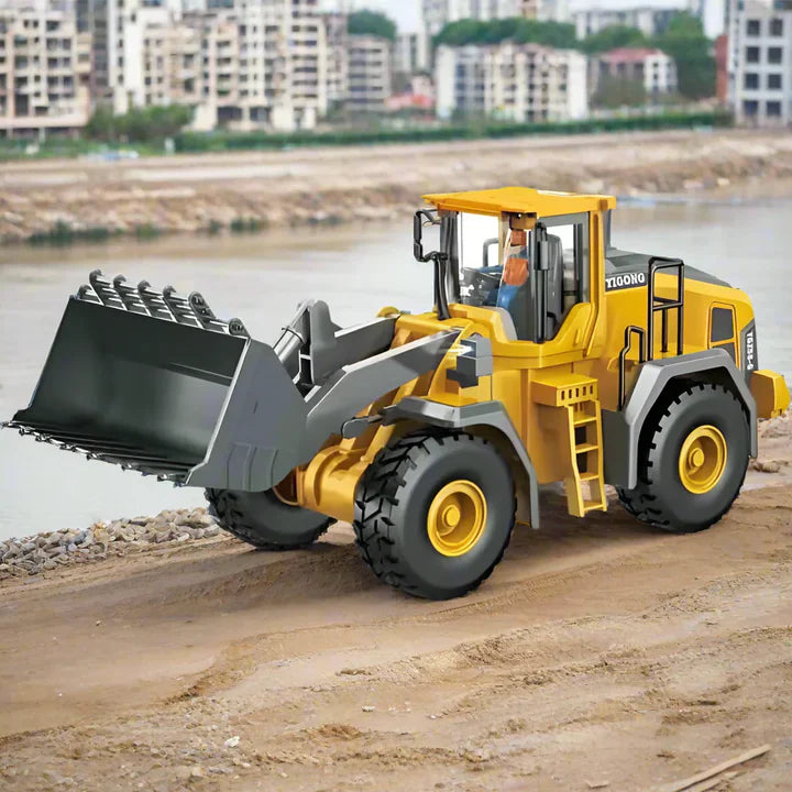 2.4GHz RC Diecast Bulldozer With Light & Sound ⭐⭐⭐⭐⭐ (4.9/5)